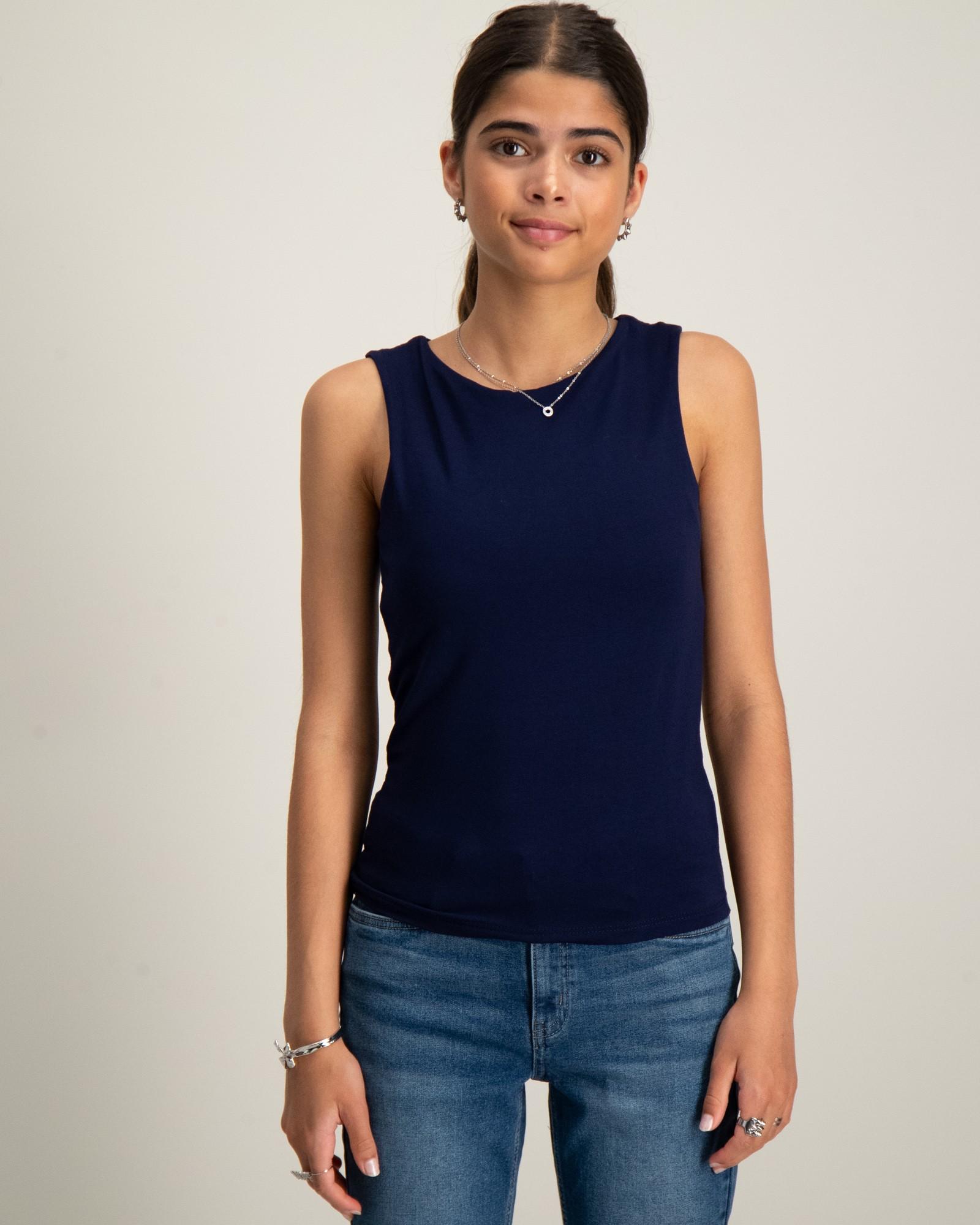 Boatneck Tank