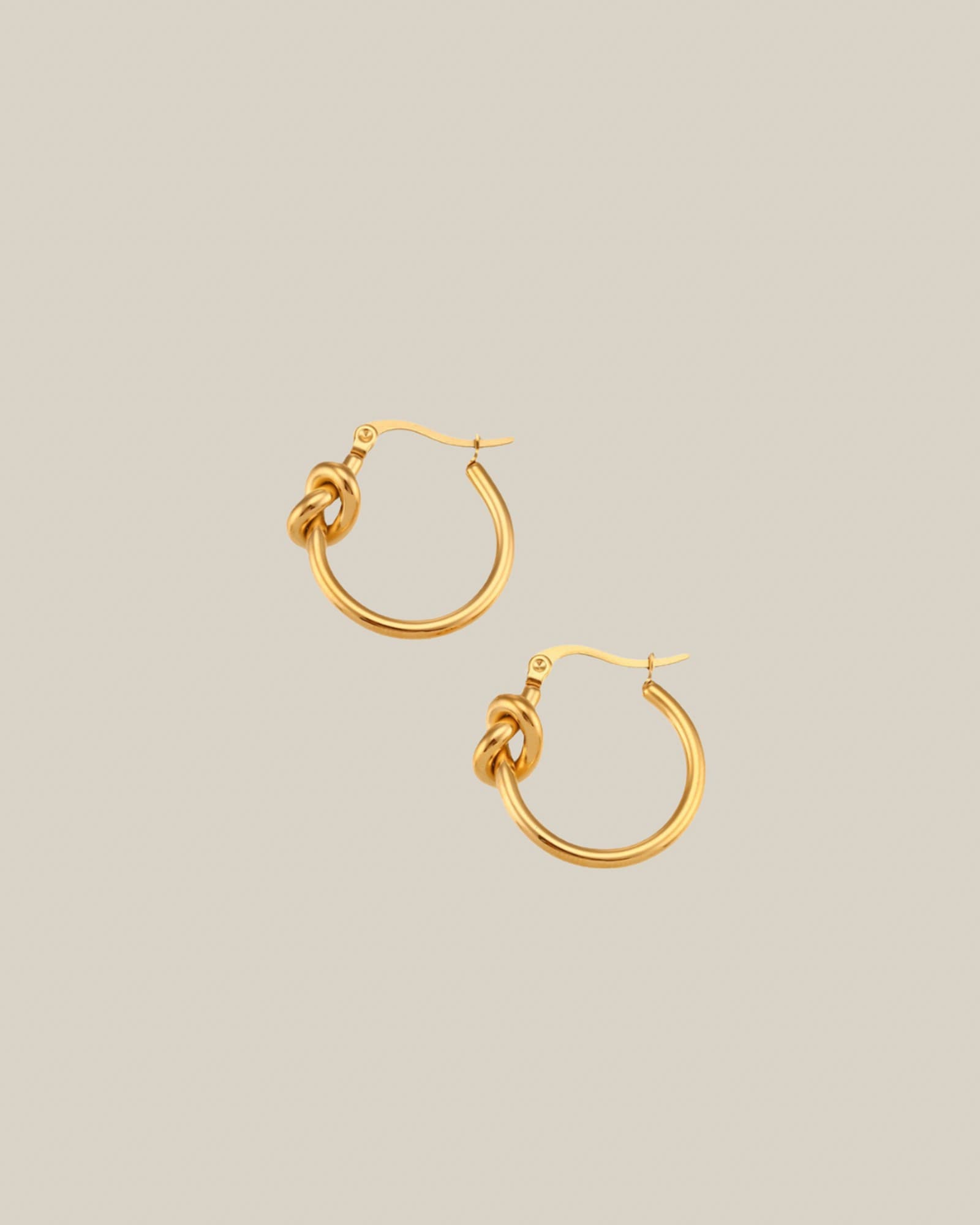 stainless steel knot earring