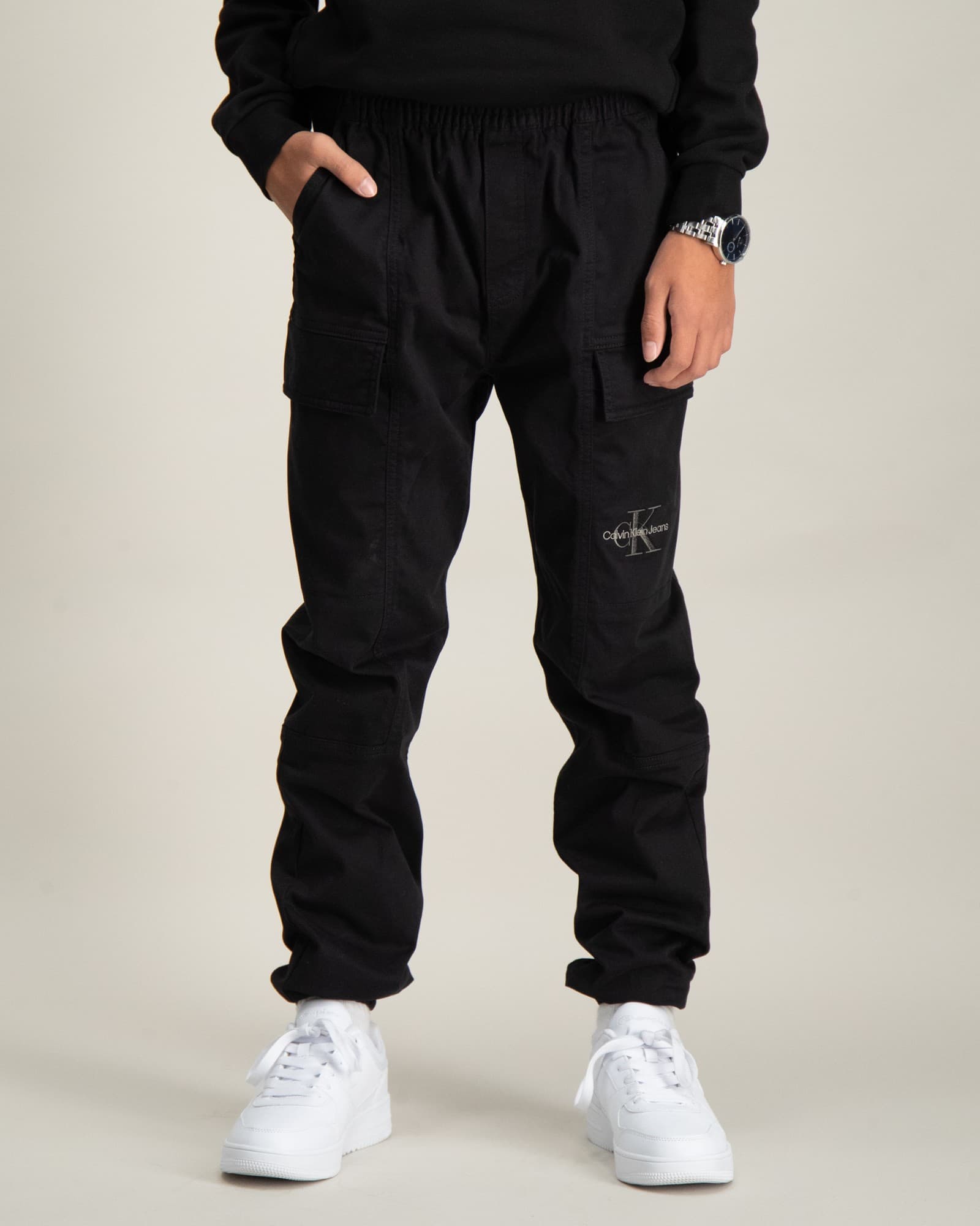 ESSENTIAL WOVEN CARGO PANTS