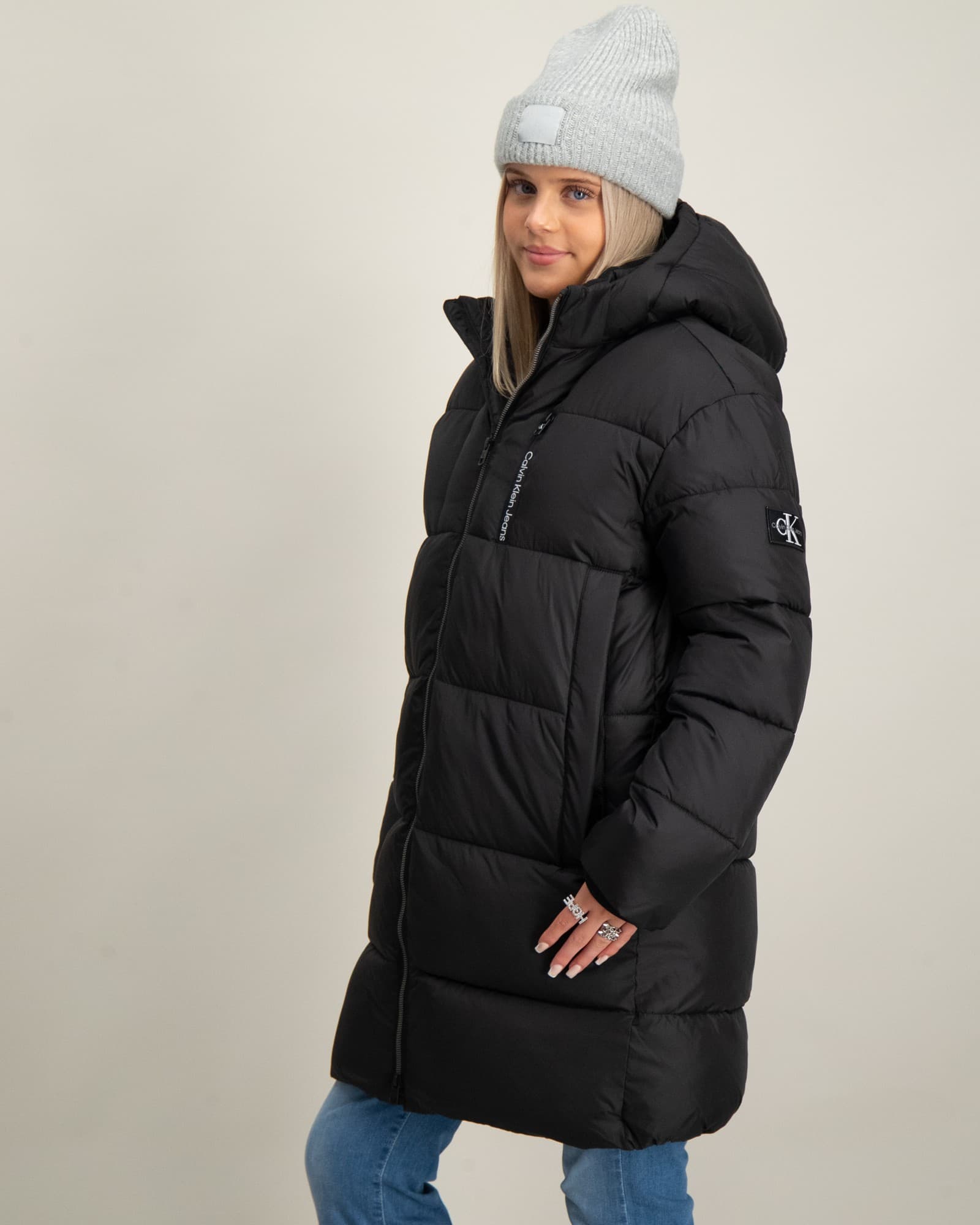 ESSENTIAL PARKA PUFFER